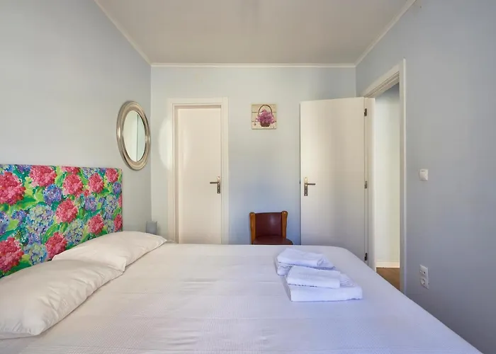 Elegant Riverview In Historical * Lisboa