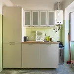 Elegant Riverview In Historical アパート リスボン