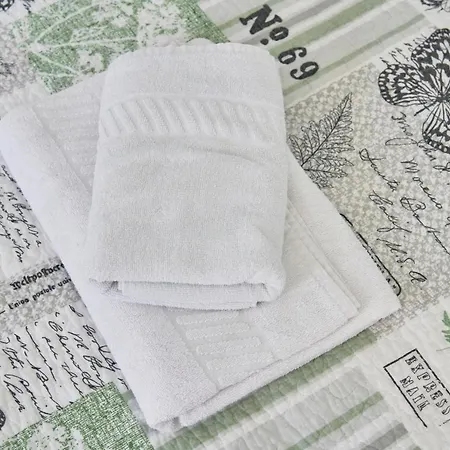 Elegant Riverview In Historical Apartman *