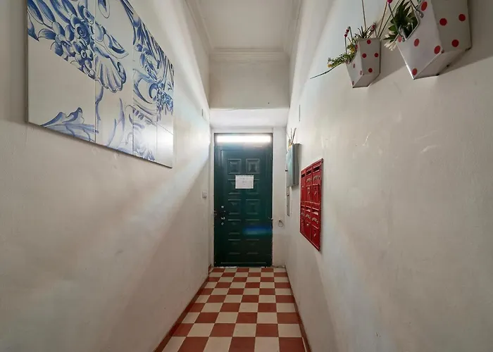 Apartment Elegant Riverview In Historical *