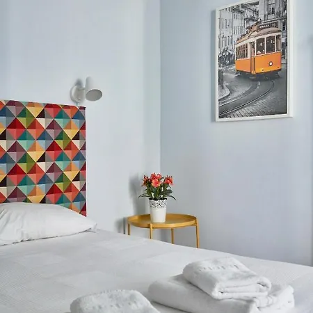 Elegant Riverview In Historical 아파트