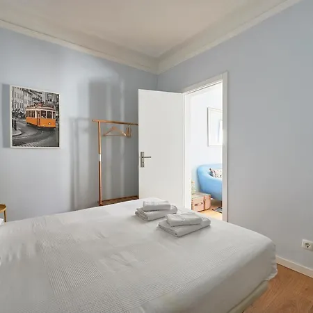 Elegant Riverview In Historical 아파트